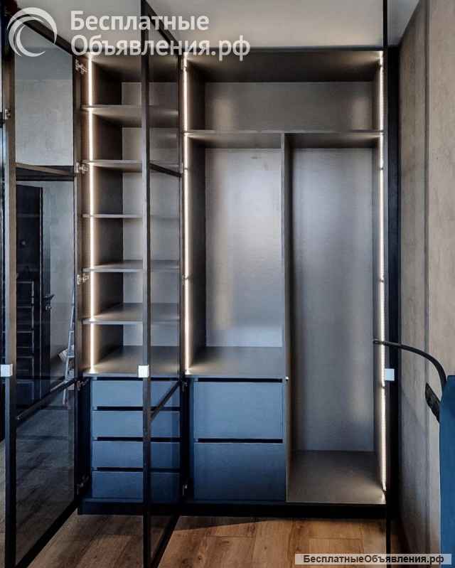 Современный шкаф с подсветкой