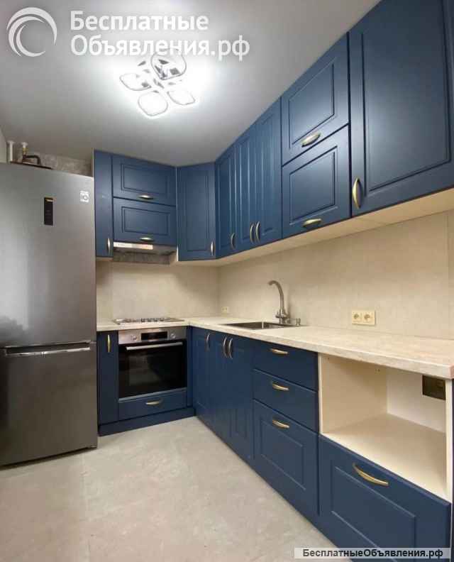 Кухня синяя