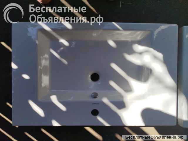Две раковины и зеркало б/у