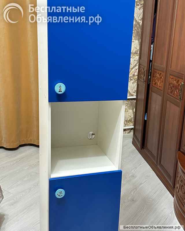 Письменный стол и пенал