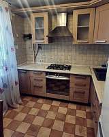 Сдается 2к.кв. пр. Чекистов 2/10п. 50м. ремонт