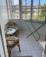 Сдаётся 3-к. кв. 100 кв. м в центре Выборга на Московском пр., 5/9 эт.