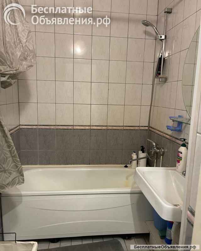 Сдаётся 3-к. кв. 100 кв. м в центре Выборга на Московском пр., 5/9 эт.