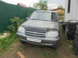 Личный авто ШЕВРОЛЕ НИВА 2005г обслужен без ржавчины и дыр