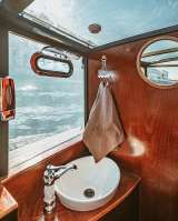 Катер по проекту Venezia