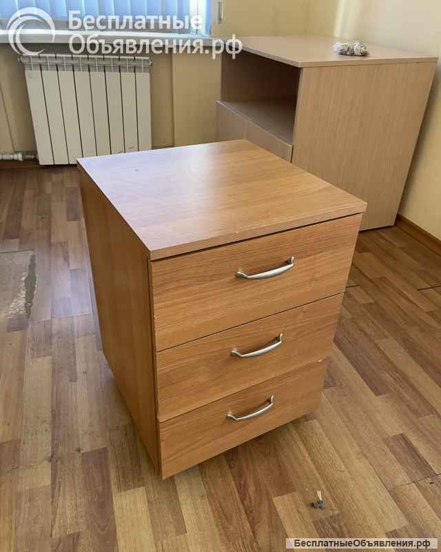 Тумбы подкатные офисные