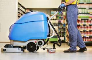 Требуются уборщицы /ки, тележечники