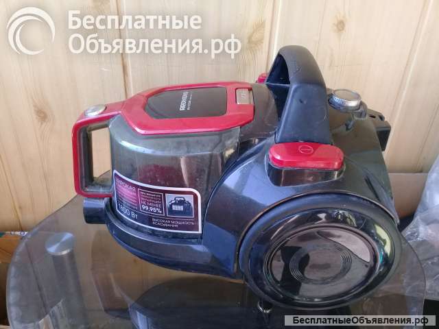 Пылесос Redmond RV-C336