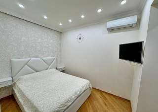 Сдается 2к.кв. ул. Кореновская 6/8кирп. 60 м. ремонт