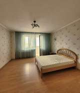 Сдается 2к.кв. пр. Чекистов 3/5кирп. 96 м. ремонт