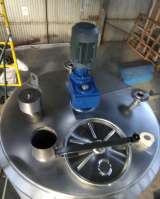 Нержавеющий реактор 2м3