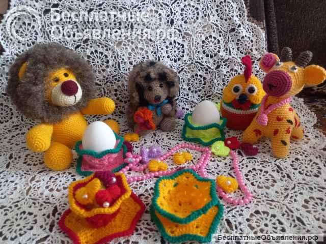 Сувениры валяные и вязанные