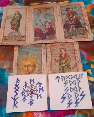Яснознание, расклад на картах, рунническая, высокочастотная магия; помощь; обучение