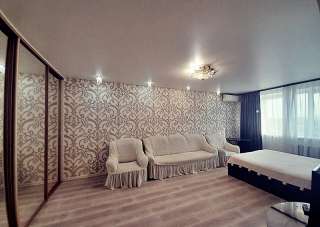 Сдается 1к.кв. пр. Чекистов 5/11кирп. 56 м. ремонт