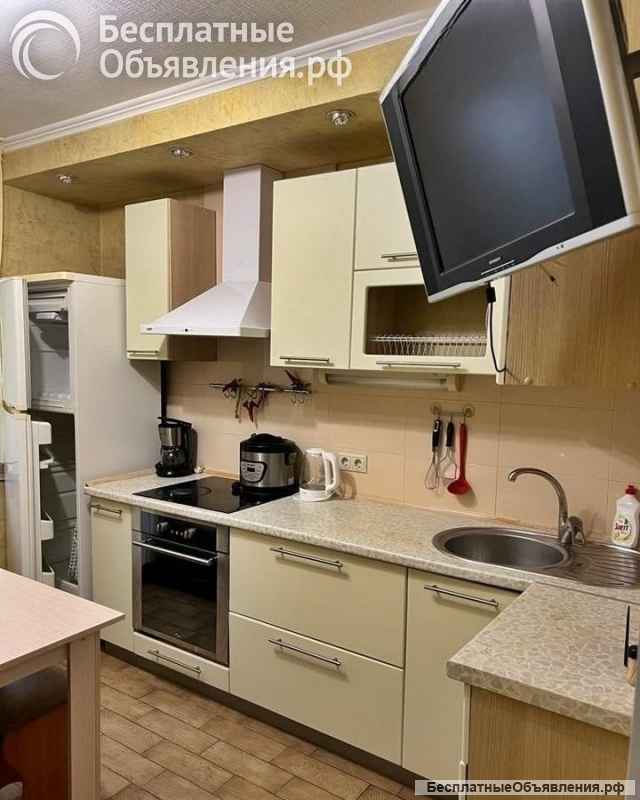 Сдается 1к.кв. пр. Чекистов 5/15кирп. 35 м. ремонт