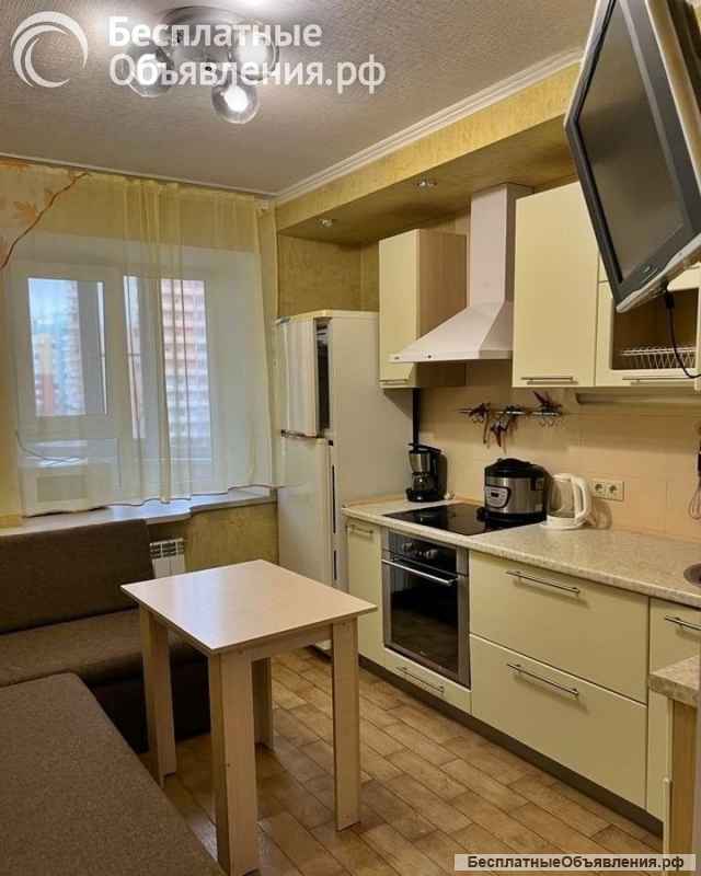 Сдается 1к.кв. пр. Чекистов 5/15кирп. 35 м. ремонт