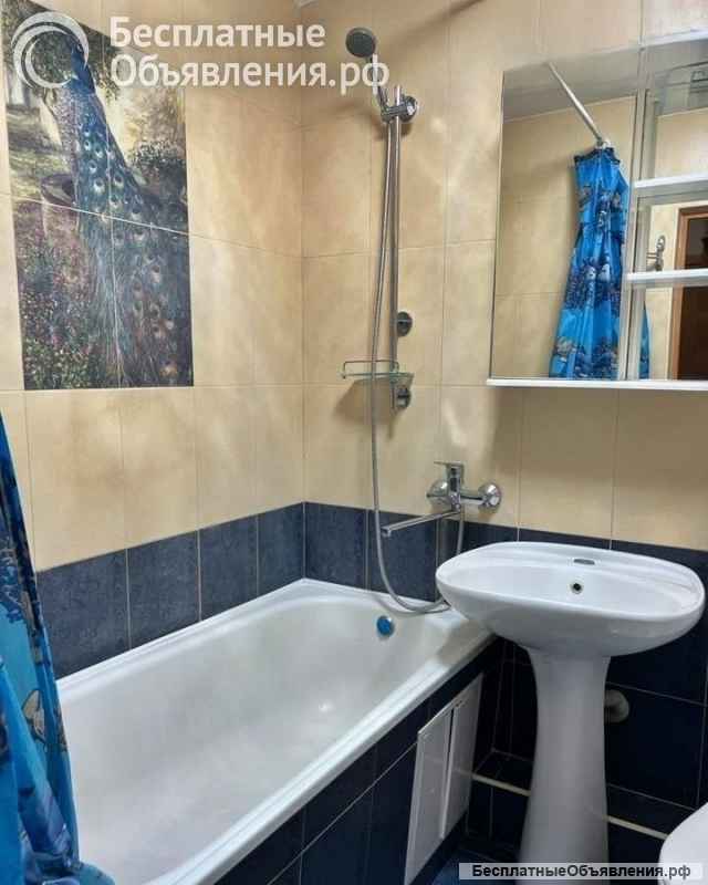 Сдается 1к.кв. пр. Чекистов 5/15кирп. 35 м. ремонт