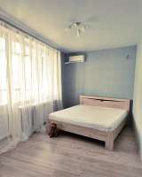 Сдается 2к.кв. ул. Покрышкина 10/21кирп. 70 м. ремонт