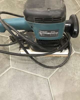 Шлифмашина Макита 9046