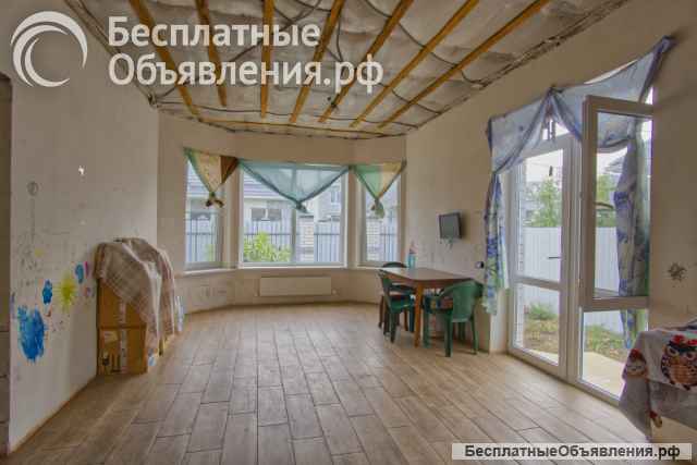 Двухэтажный дом для семьи с детьми