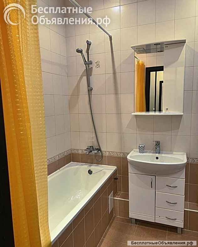 Сдается 1к.кв. ул. 70 лет Октября 3/20кирп. 50 м. ремонт