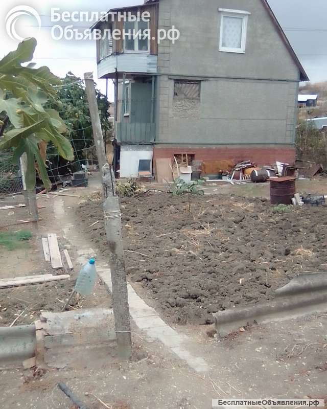 `~100 кв/и дом, 4соток участок приватизированный в черте города с пропиской