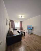 Сдается 2к.кв. ул. Рождественская Набережная 6/14п. 67 м. ремонт