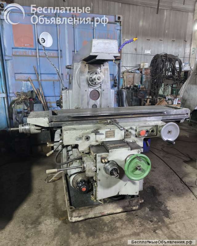 6Р82Г Фрезерный станок продам
