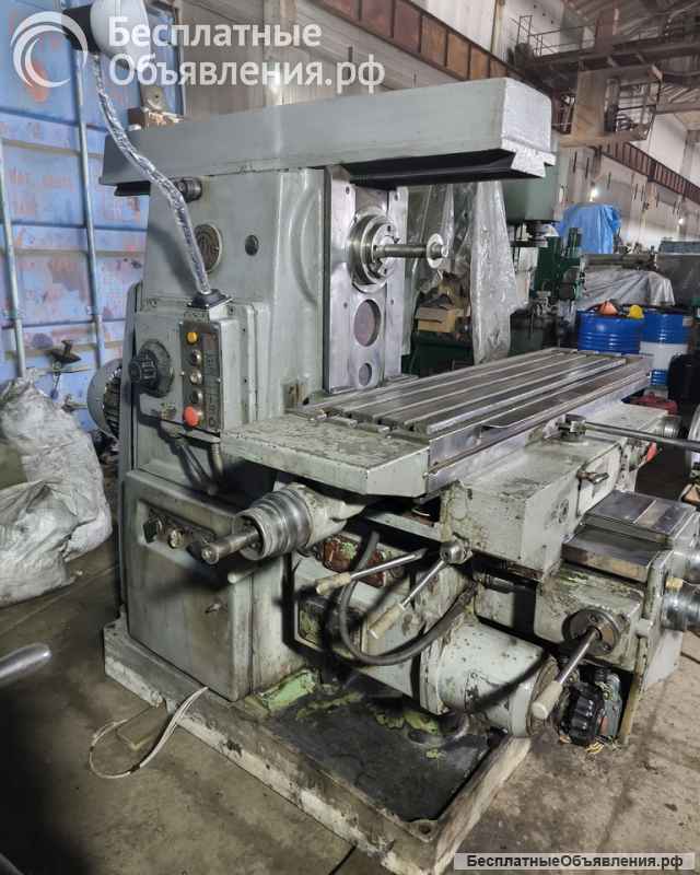 6Р82Г Фрезерный станок продам