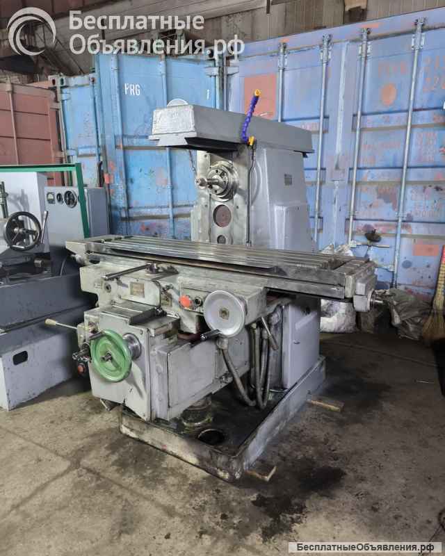 6Р82Г Фрезерный станок продам