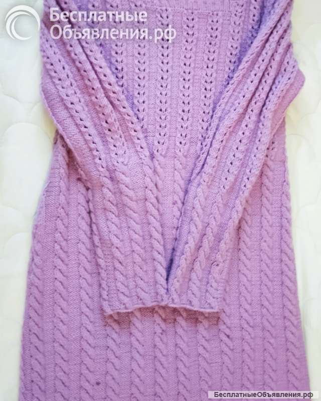 Лавандовое платье ручной вязки из овечьей шерсти