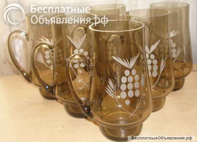 Набор из 6 кружек темного стекла с виноградом