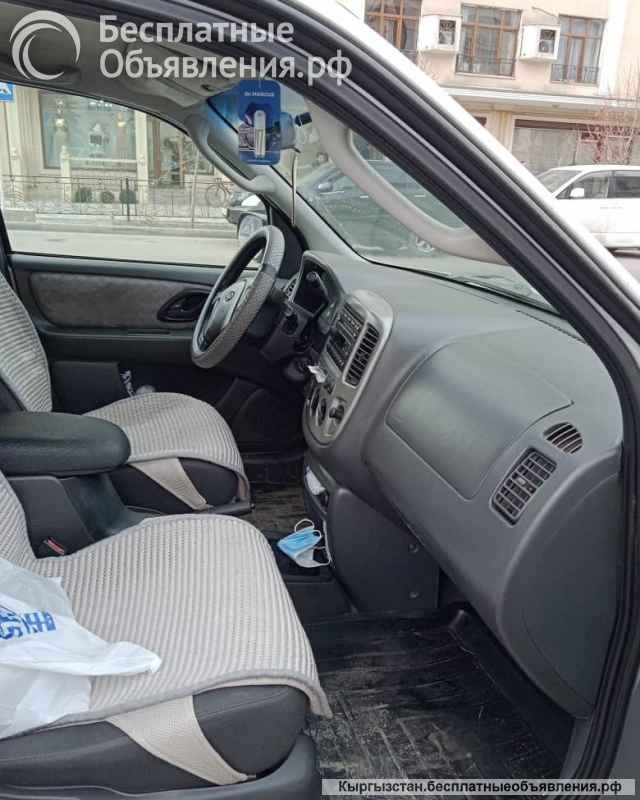 Ford Escape, 2003 г.в, американец.