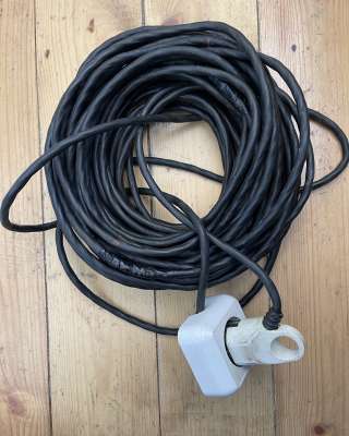 Переноски (удлинители сети от7 до 25 метров)