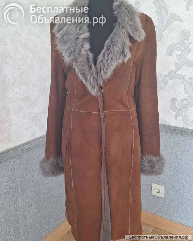 Дубленка женская с поясом 42