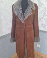 Дубленка женская с поясом 42