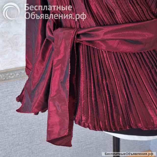 Блузка женская нарядная 44