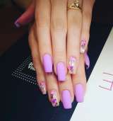 Принимаю клиентов на маникюр, наращивание и педикюр