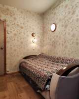 Четырёхкомнатную квартиру в Заельцовском районе