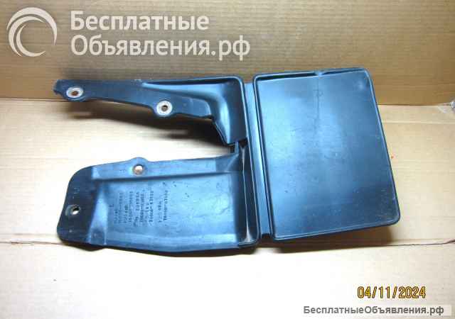 Брызговик задний (левый) - Toyota Lite Ace, Town Ace) 1987-1995 | CM30G, 4WD