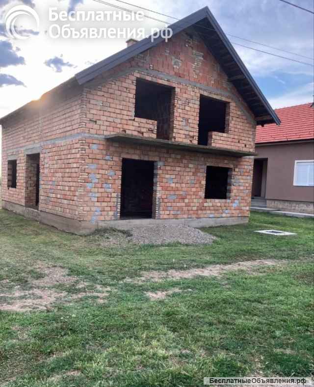 Дом в Шульмо-Сремска-Митровице, Сербия