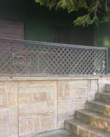 Сербия-Крчедин Продается коттедж с камином и фруктовым садом