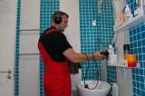 Поиск утечки воды, устранение протечки