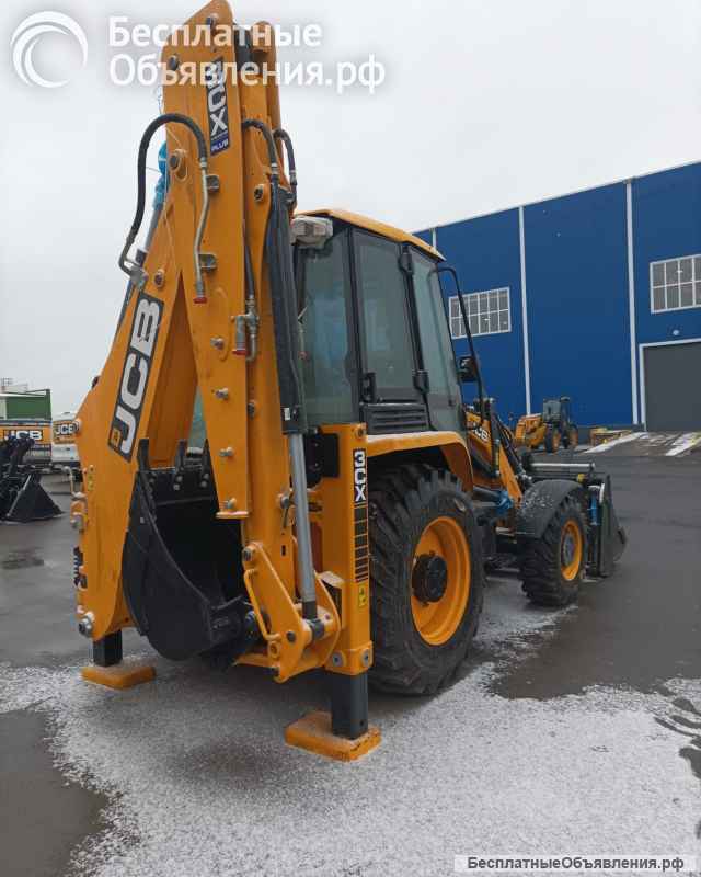 Новый экскаватор-погрузчик JCB 3CX