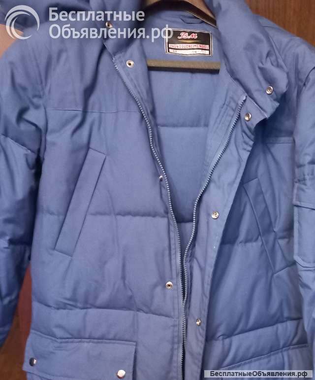 Пуховик с капюшоном пу