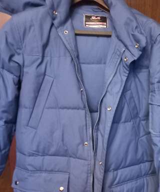 Пуховик с капюшоном пу