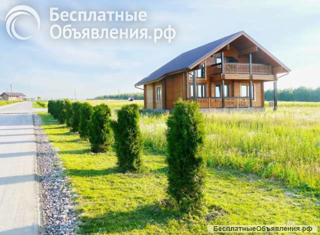 Участок у водоема и леса