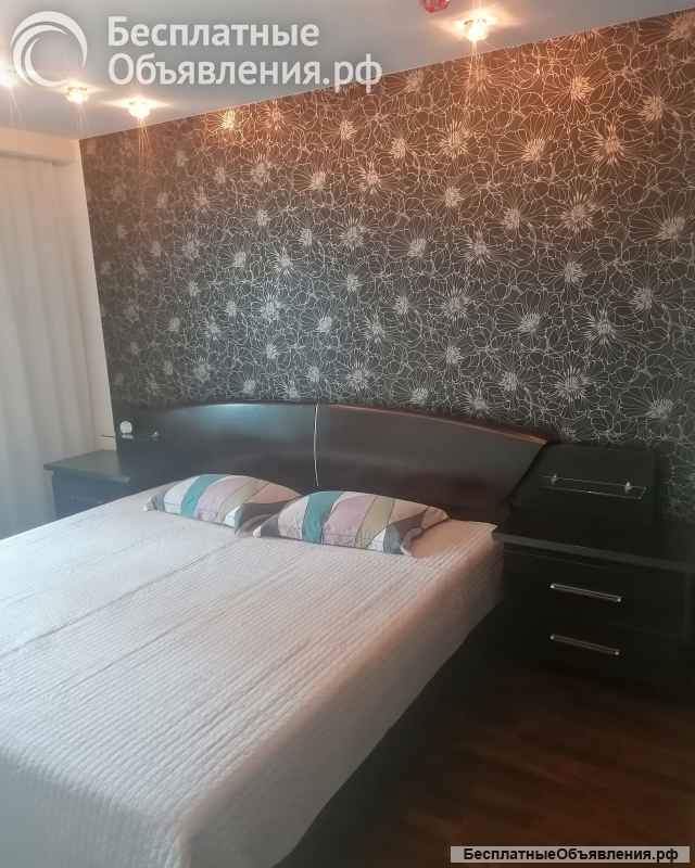 Прекрасную трехкомнатную квартиру в Севастополе