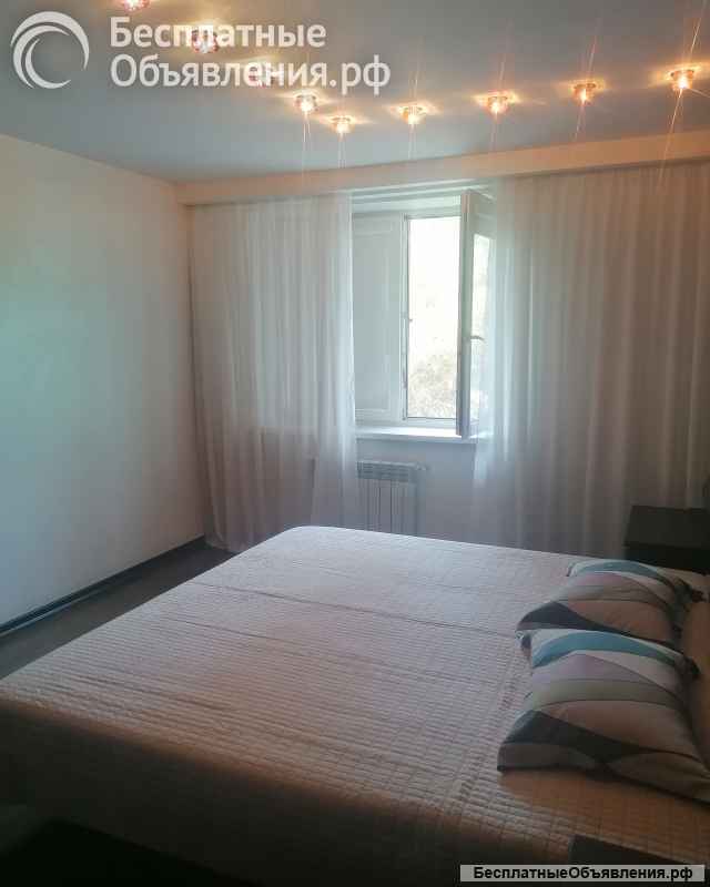 Прекрасную трехкомнатную квартиру в Севастополе