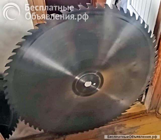 Пила дисковая 1100*50*4,0z70 бывшая в эксплуатации